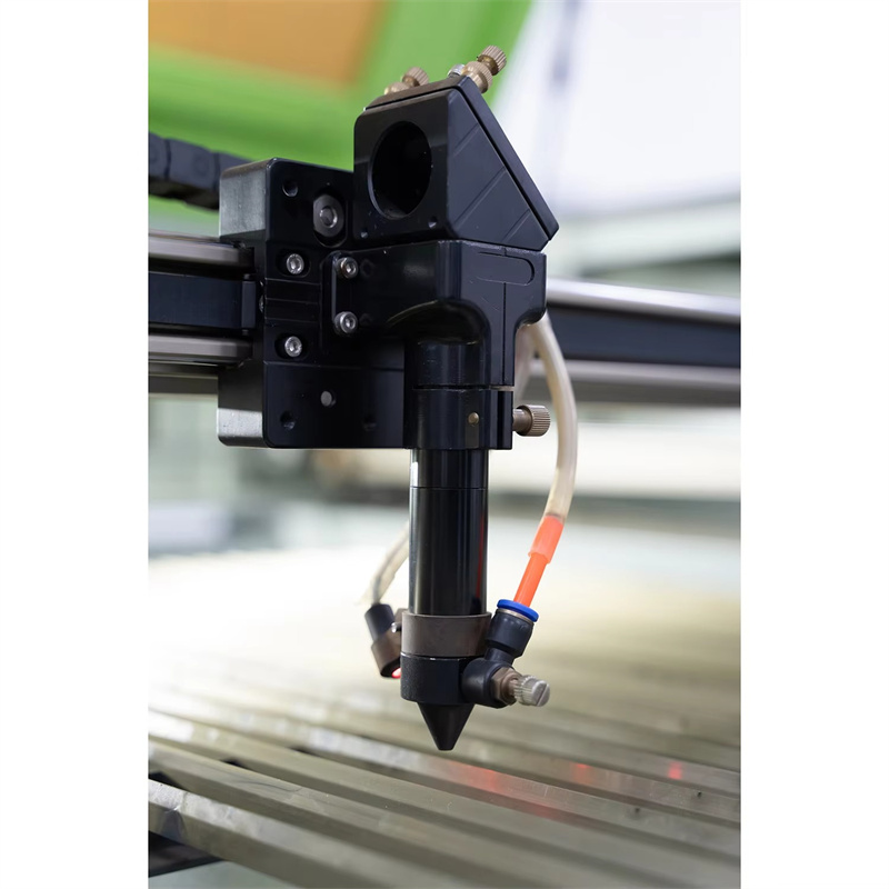 Mesin Pemotong Laser CO2 CNC D - Industrial Laser Fabric Cutting Machine ulasan dan harga