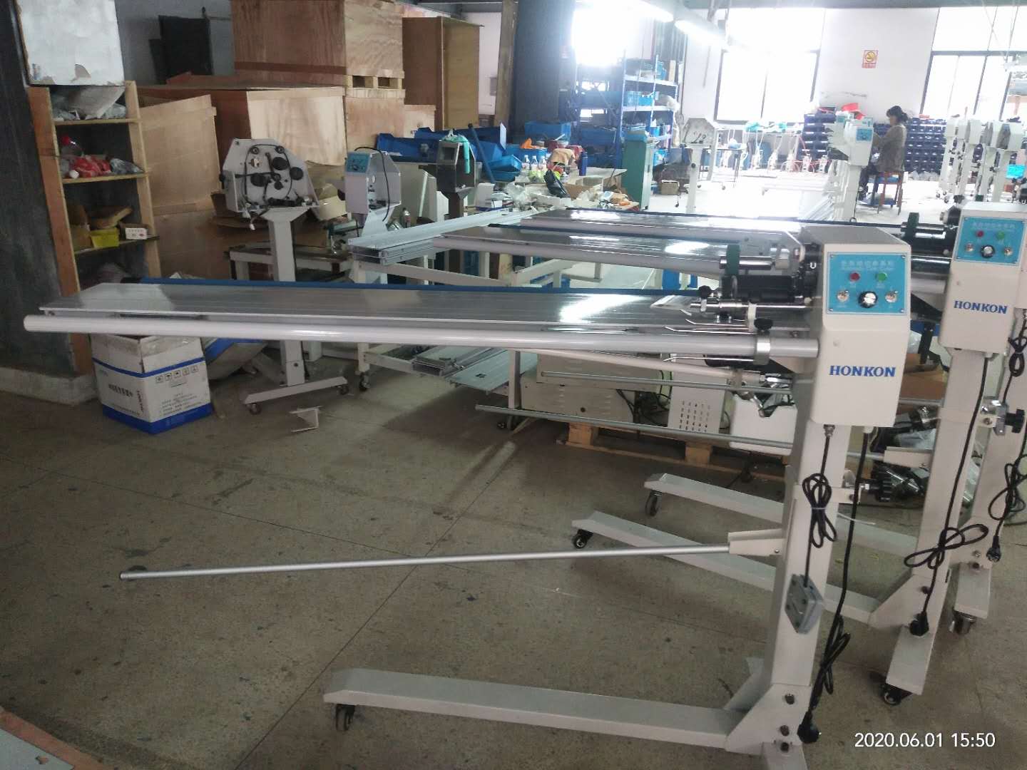 Mesin Pemotong Kain Industri H - Industrial Laser Fabric Cutting Machine ulasan dan harga